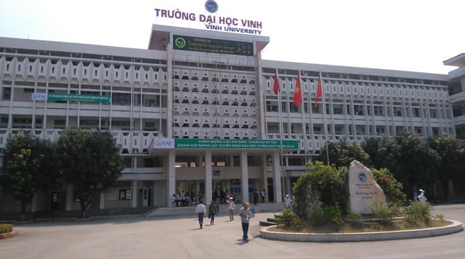 truong-dai-hoc-co-hoc-phi-thap-3