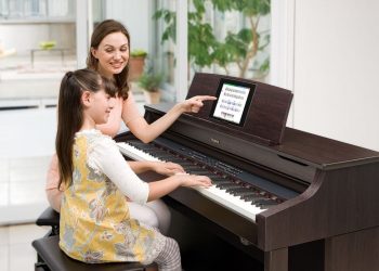 Gia Sư Dạy Đàn Piano Guitar Organ Ukulele Tại Nhà
