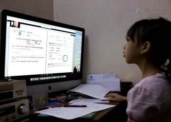 kiem-tra-khi-day-hoc-online